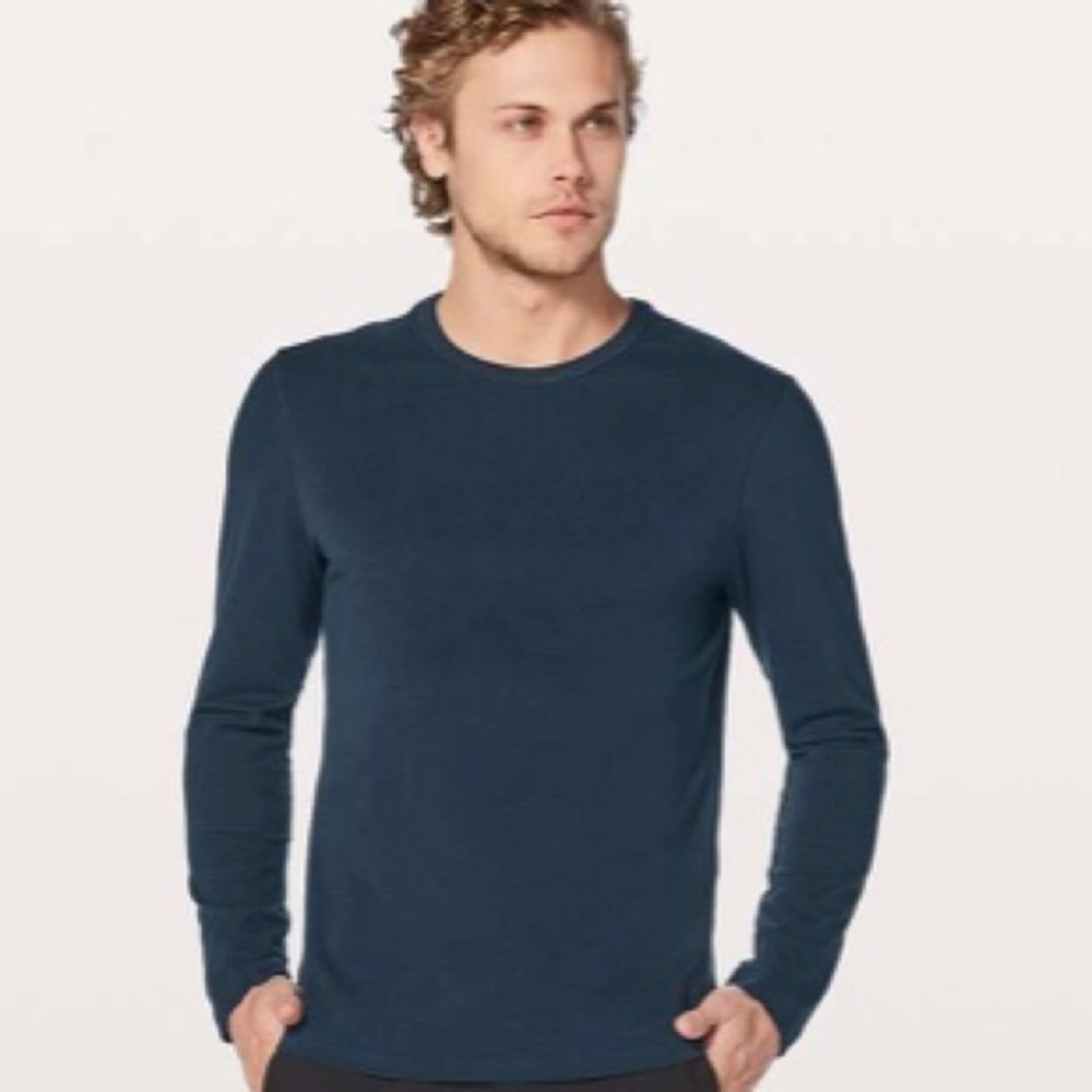 Lululemon 5 Year Long Tee Shirt